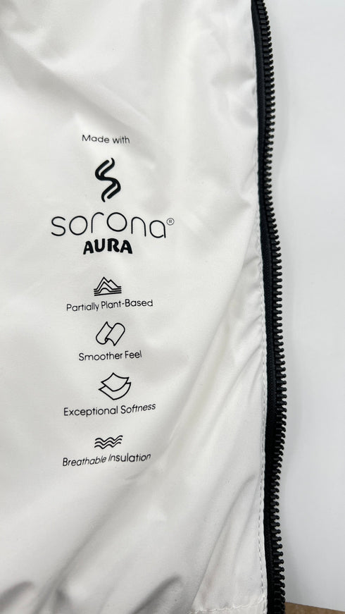 Piumino leggero cartellino