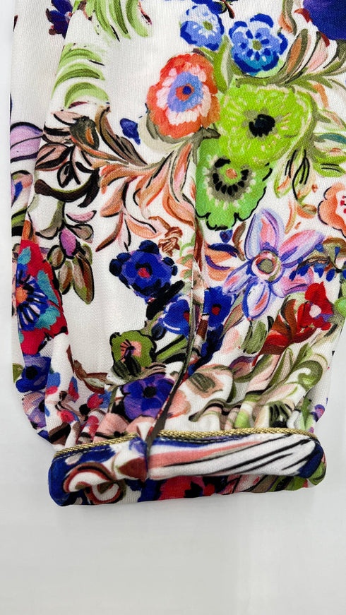 Abito a fiori con cartellino