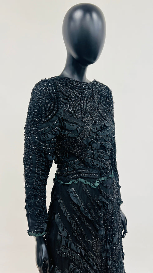 Abito lungo nero ricami e ruche