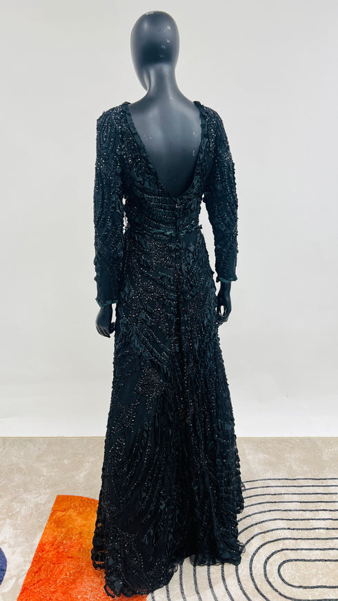 Abito lungo nero ricami e ruche