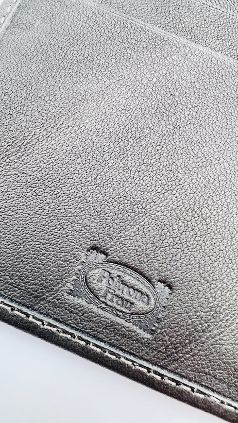 Notebook in pelle nera