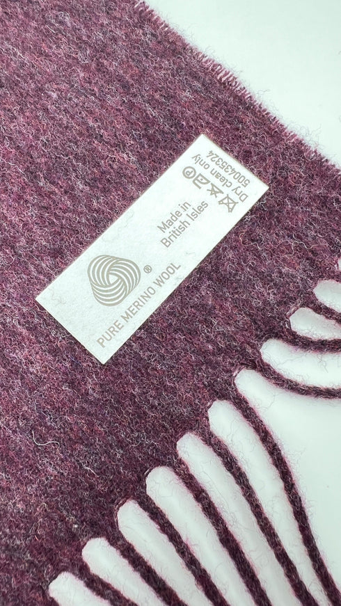 Sciarpa in merino con cartellino