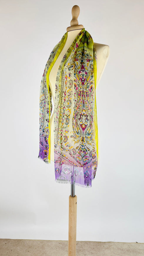 Sciarpa in seta paisley