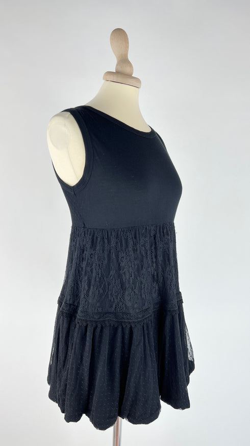 Canotta balze in pizzo