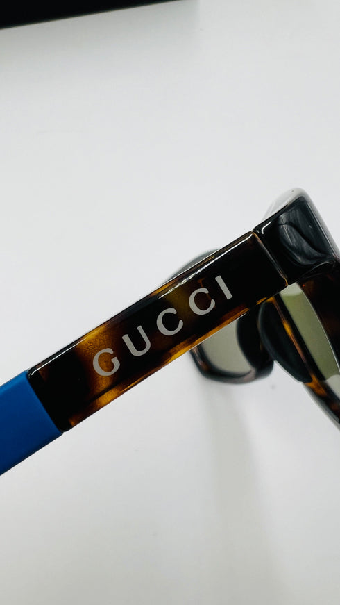 Occhiali da sole stecche blu