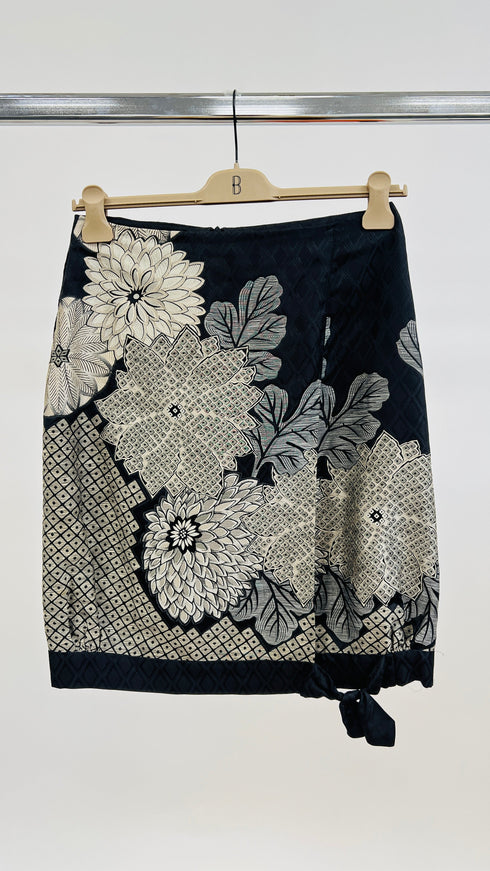 Gonna portafoglio a fiori