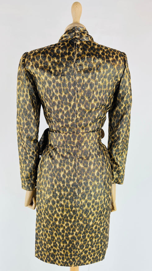 Abito midi animalier con cintura