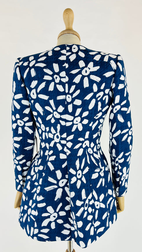 Completo giacca e abito stampa fiori bianchi