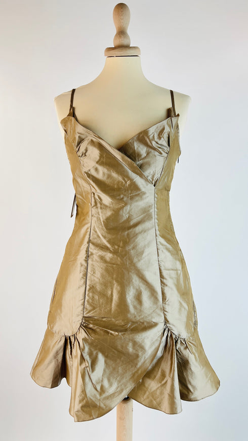 Abito corto a ruche in seta