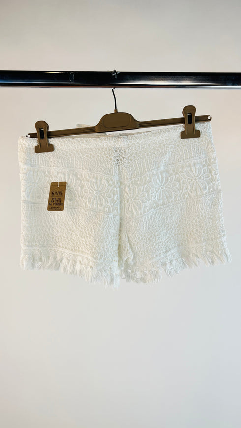 Shorts bianchi “Bernalda”