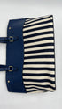 Borsa a righe bianche e blu
