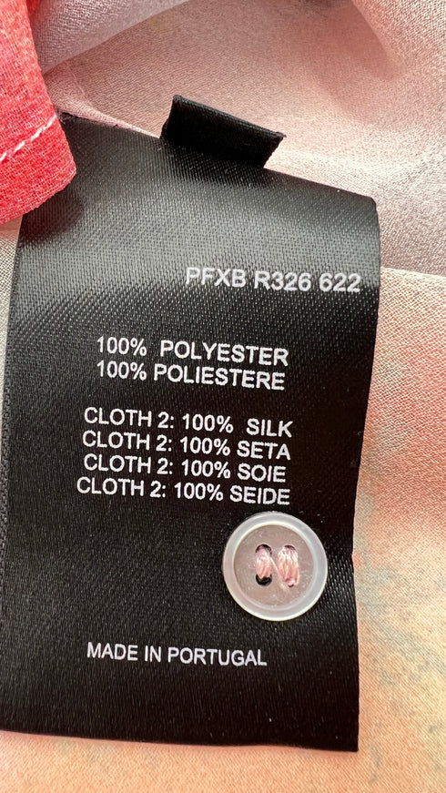 Camicia smanicata astratta