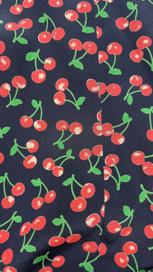 Blusa con ciliegie vintage