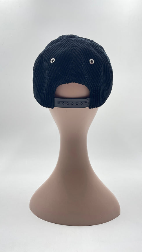 Berretto in velluto nero con logo