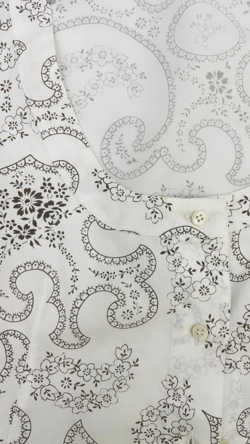 Blusa motivo paisley