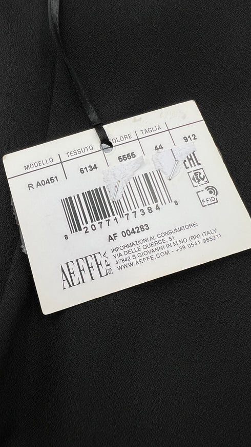 Abito tubino con cartellino