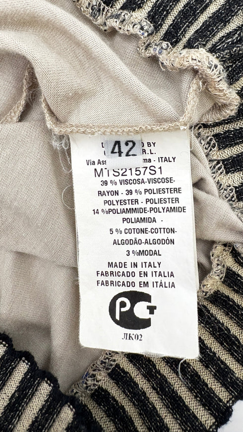 Top in maglia con perline