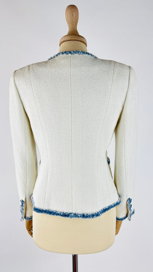 Giacca corta orli sfrangiati