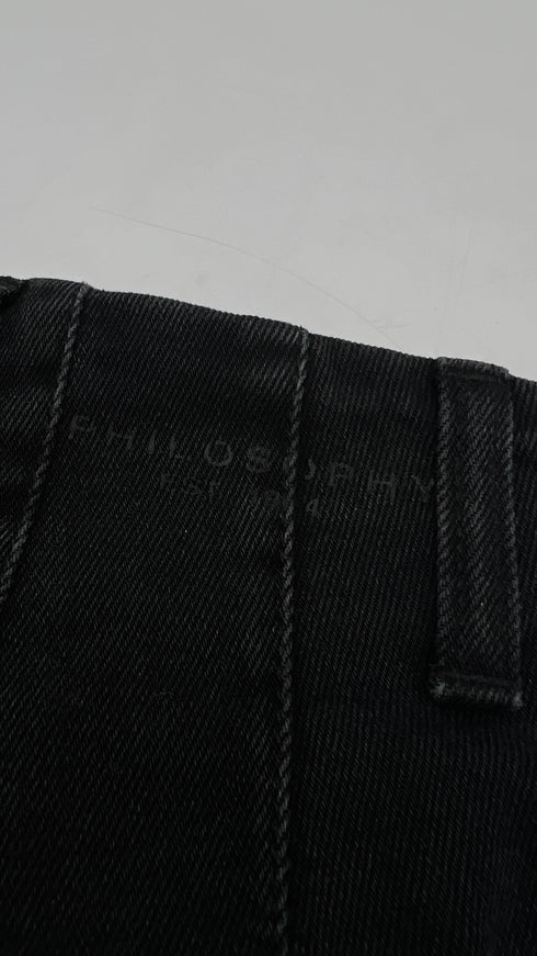 Shorts in denim sfrangiato
