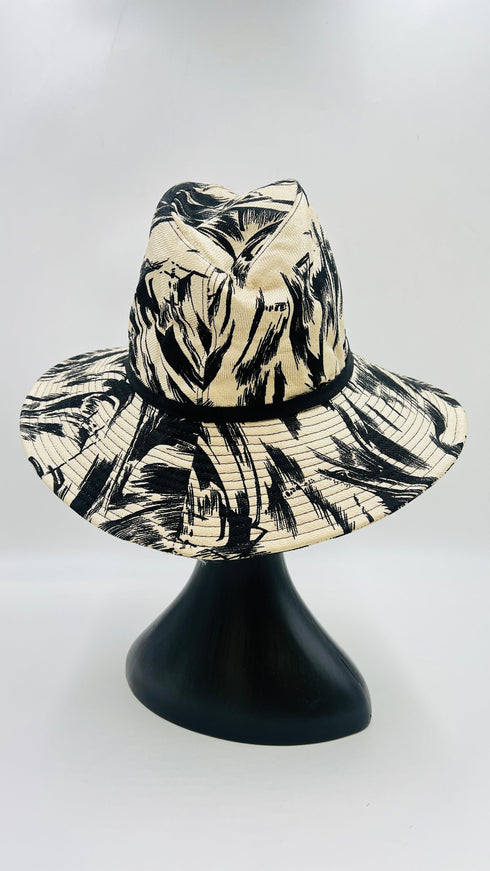 Cappello fantasia jungle