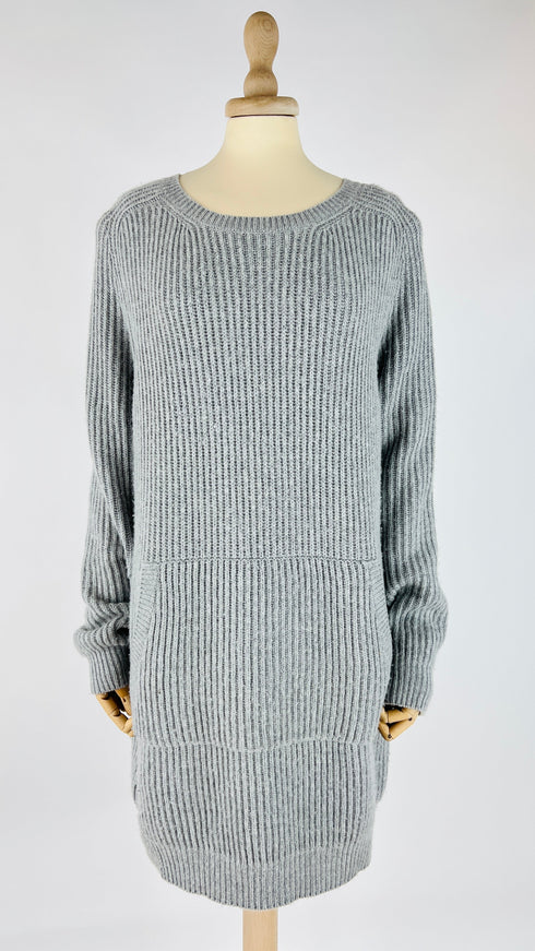 Abito corto in maglia coste