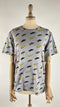 T-shirt con stampa baffi