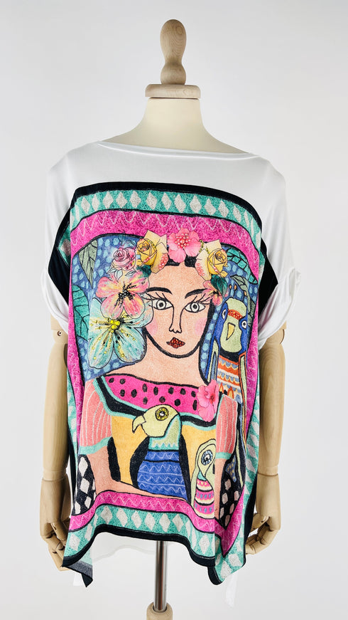 T-shirt over stampata con strass