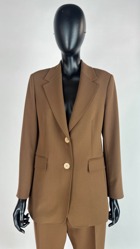 Completo marrone classico