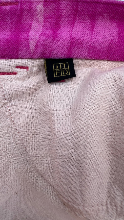 Shorts motivo fantasia