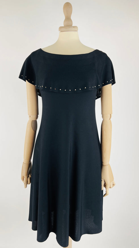 Abito corto nero con borchie