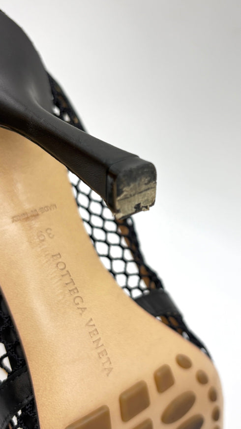 Décolleté in mesh nera N.39