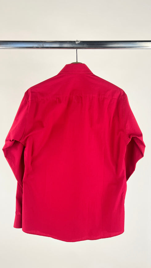 Camicia rossa con taschino