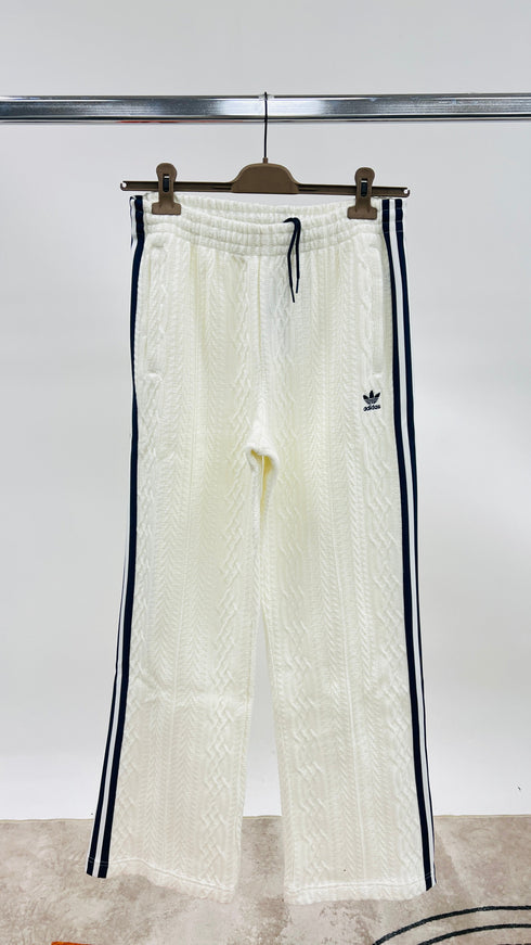 Pantaloni joggers con cartellino