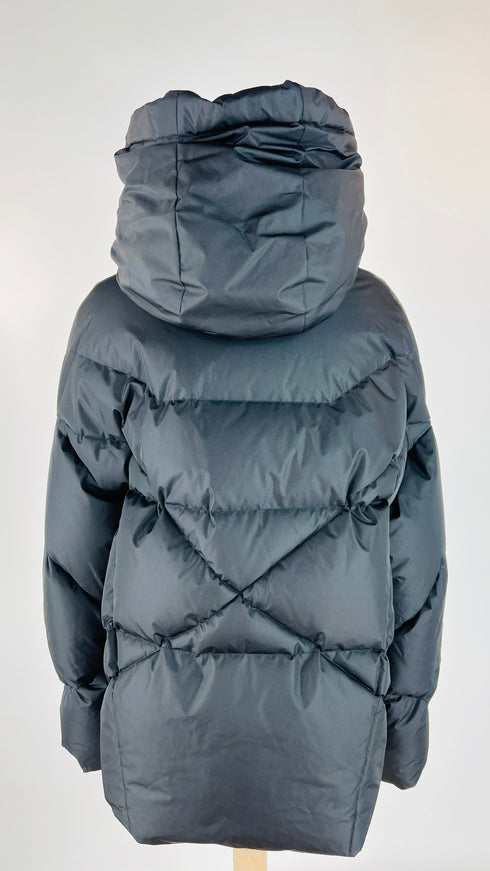 Piumino "Iconic" con cartellino