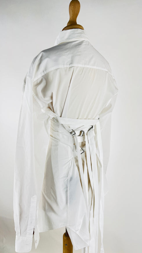 Camicia con fibbie