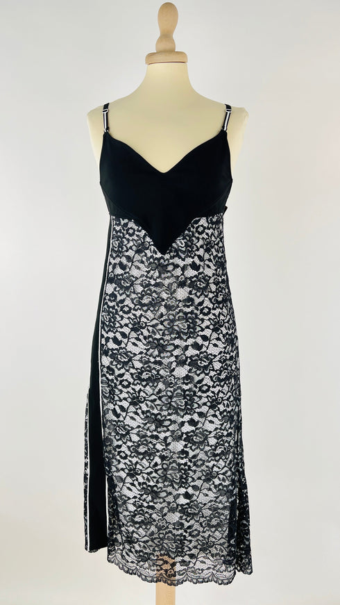 Abito midi in pizzo