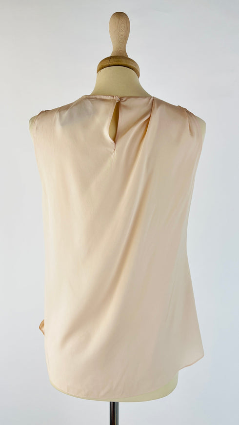 Smanicato in raso rosa