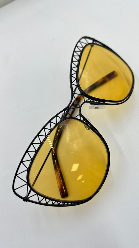 Occhiali da sole stile liberty