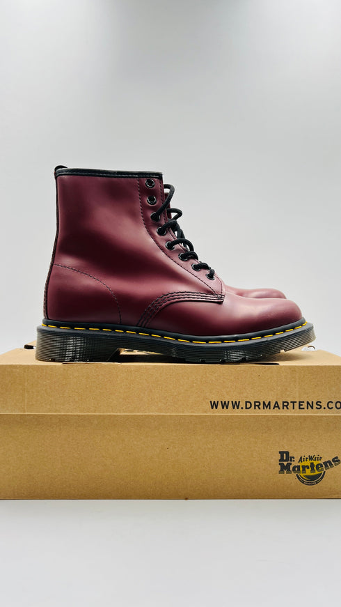 Dr. Martens 1460 – Cherry Red Smooth – EU 39
