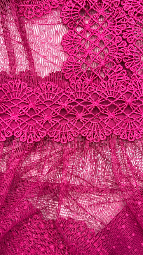 Abito corto righe pizzo