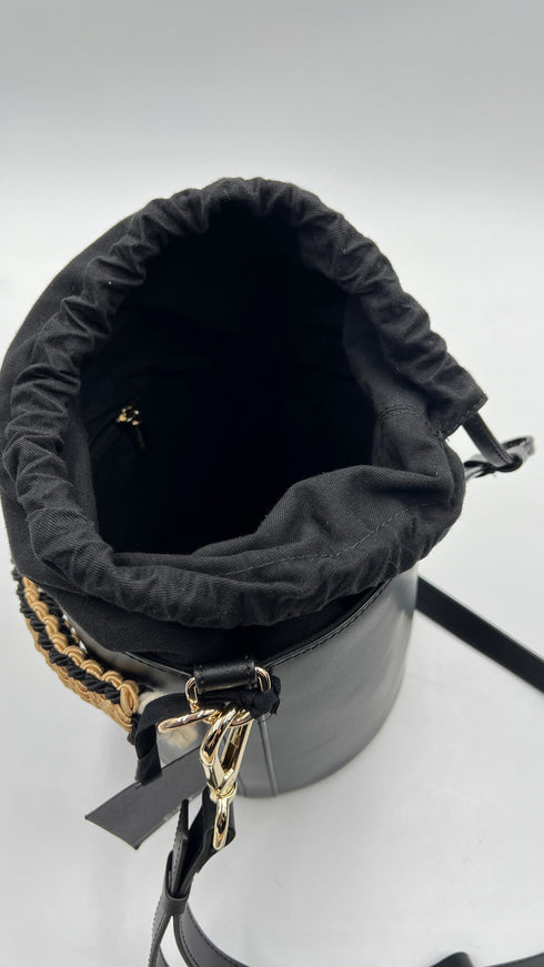 Borsa a secchiello in pelle