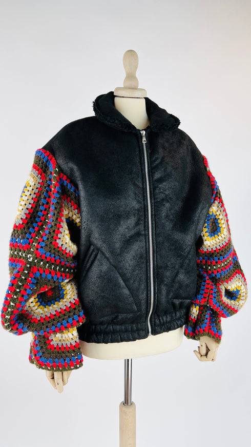 Montone maniche ad uncinetto