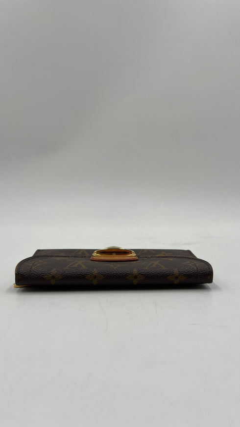 Portafoglio con chiusura oro