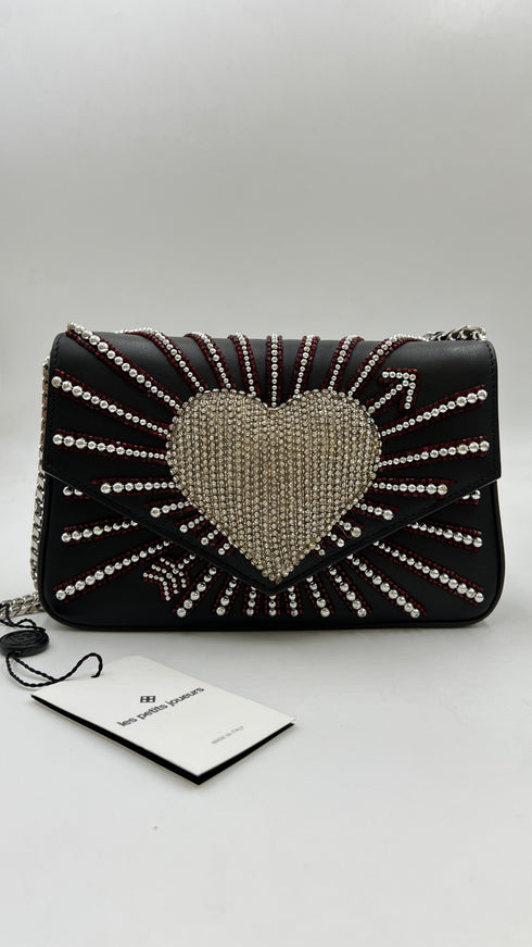 Borsa in pelle ricamata