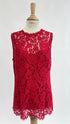 Top in pizzo rosso