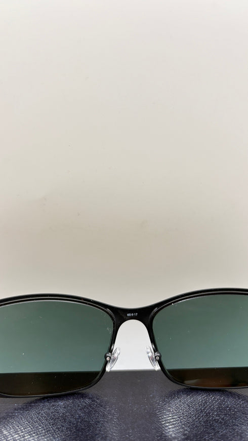 Occhiali da sole maxi lente