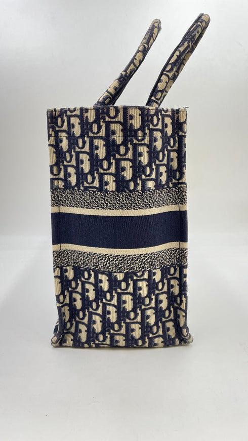 Borsa “Book Tote”