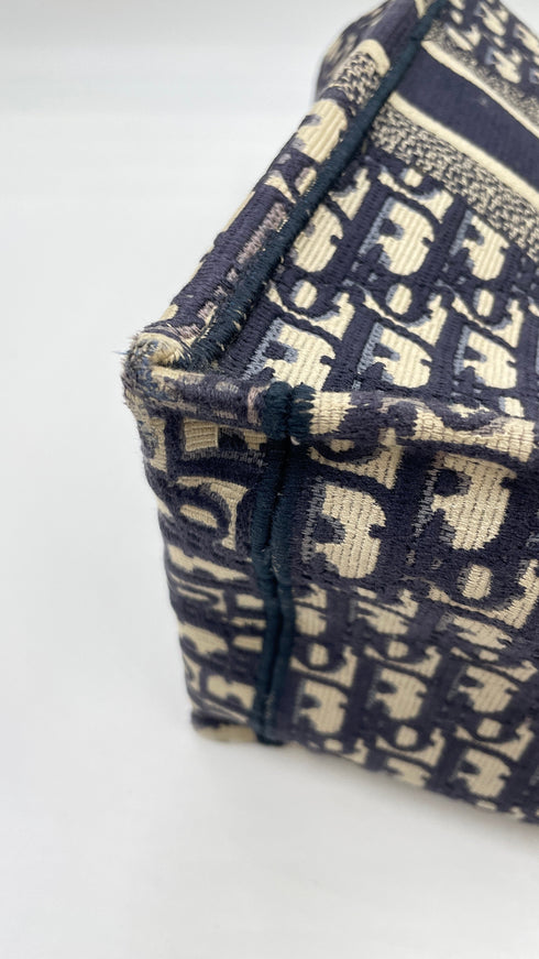 Borsa “Book Tote”