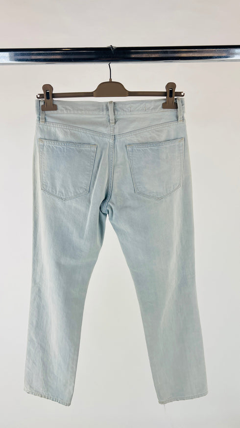 Jeans affusolati con strappi