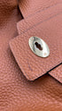 Borsa in pelle martellata